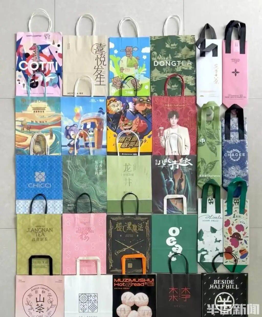 元到50元不等部分限量款甚至被炒至百元开元棋牌火了！大批年轻人开始囤标价从1(图10)